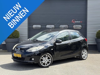 Mazda 2 1.3hp S-VT Touring | Parkeersensoren | Lichtmetalen Velgen | Airco | Handel/Export |