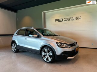 Volkswagen Polo 1.2 TSI 16v AUTOMAAT 5-DRS CROSS|AIRCO|STOELVERWARMING|NAVIGATIE|CRUISECONTROL|LM-VELG|ALCANTARA|nwe APK+OH-BEURT
