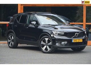 Volvo XC40 T4 Hybride Ultimate Dark| Panoramadak | Harman/Kardon | Apple CarPlay | Stoel + Stuur Verwarmd |