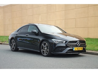 Mercedes-Benz CLA 200 Business Solution AMG