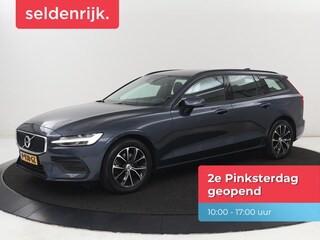 Volvo V60 2.0 B3 Momentum | Trekhaak | Stoelverwarming | Adaptive cruise | Carplay | Stuurverwarming | Full LED | Digital Cockpit | Parkeerhulp | 17'' | Bluetooth | Climate control