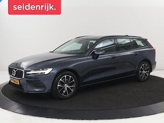 Volvo V60 2.0 B3 Momentum | Trekhaak | Stoelverwarming | Adaptive cruise | Carplay | Stuurverwarming | Full LED | Digital Cockpit | Parkeerhulp | 17'' | Bluetooth | Climate control