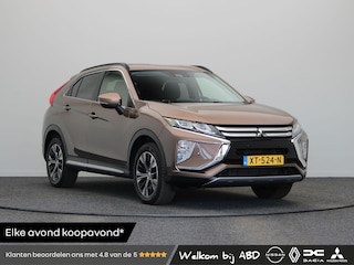 Mitsubishi Eclipse Cross 1.5 DI-T First Edition | Stoelverwarming | Rondom Camera's | Trekhaak | 1600KG Trekgewicht | Head-Up Display |