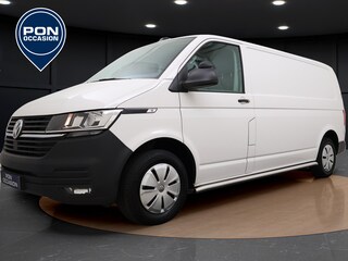 Volkswagen Transporter 2.0 TDI L2H1 28 | Trekhaak | Camera | Parkeerhulp | Versterkte Vering | Laadruimte Betimmering | Carplay |