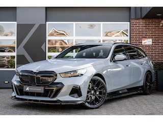 BMW 530e xDrive Touring M Sport | Maxton | Harman/Kardon | Trekhaak | Driving Ass. Plus | 21 Inch |