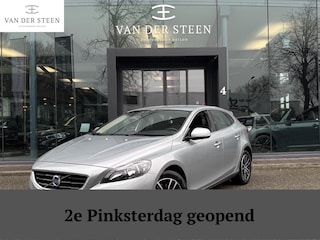 Volvo V40 1.6 T4 Momentum Camera | Cruise Control | Trekhaak