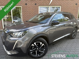 Peugeot 2008 1.2 PT Allure Pack STOELVERW. / CAMERA / CARPLAY / DAB / TREKHAA