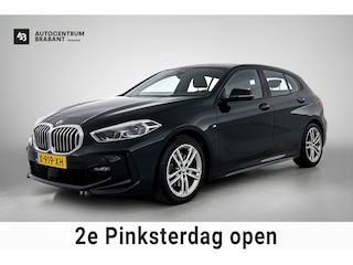 BMW 118i High Executive M-Sport (Dealer onderhoud, Navi Pro, PDC V+A, StoelV, Digitale dash, Etc)