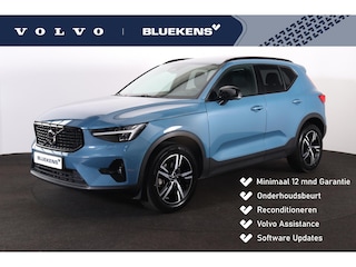 Volvo XC40 B4 Plus Dark - Panorama/schuifdak - IntelliSafe Assist & Surround - 360º Camera - Harman/Kardon audio - Adaptieve LED koplampen - Verwarmde voorstoelen & stuur - Parkeersensoren voor & achter - Elektr. bedienb. voorstoelen met geheugen links - Draadloze tel. lader - Extra getint glas - 18' LMV