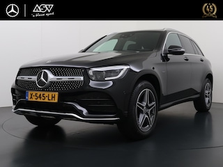 Mercedes-Benz GLC 300e 4MATIC AMG Line | Trekhaak Wegklapbaar | Panorama - Schuifdak | Sfeerverlichting | Augmented Reality Camera | DAB+ Radio | Multibeam LED Koplampen | Digitaal Dashboard