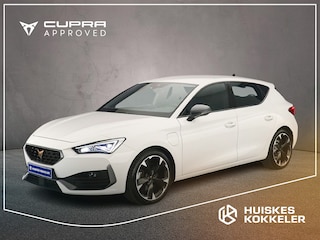 Cupra Leon Business 1.4 TSI eHybrid 204pk DSG Automaat Cruise control, Navigatie, Parkeersensor achter, LED koplampen, Stoelverwarming, App connect, Stuurwiel verwarmd