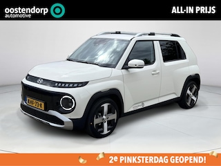 Hyundai Inster Evolve Sky 49 kWh | Winter Pack | Apple Carplay/Android Auto | Achteruitrijcamera | Batterijverwarming | Schuif/kantel dakje | Adaptief Cruise Control | Stoel/stuurverwarming |