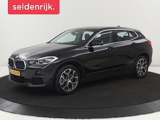 BMW X2 xDrive25e Executive | SOH 88% | Camera | Navigatie | Full LED | Park Assist | Climate control | Bluetooth | Cruise control | 18'' lichtmetalen velgen | PHEV | Plug In