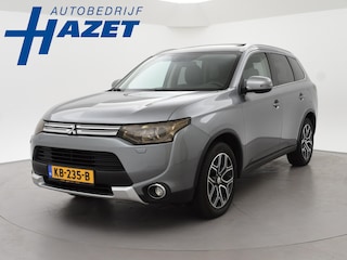 Mitsubishi Outlander 2.0 PHEV INSTYLE+ | SCHUIFDAK | TREKHAAK | ADAPTIVE CRUISE | CAMERA | 18 INCH | STOELVERW.