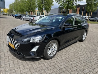 Ford Focus Wagon 1.0 EcoB Ed. bns CARPLAY NAVI PDC CRUISE NAP!