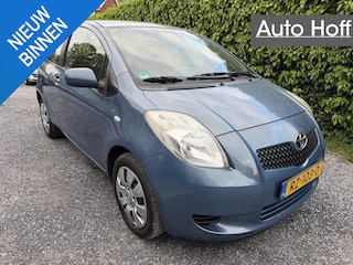 Toyota Yaris 1.0 VVTi Sol | Airco | Elekt. Ramen | Radio / CD | APK tot 04-10-2026!