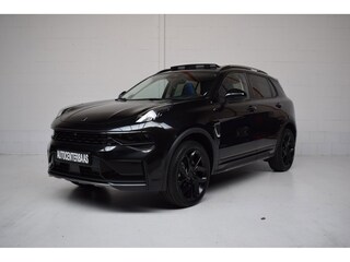 Lynk & Co 01 1.5 BLACK-EDITION / ZWARTE HEMEL / VIRTUAL / 360 CAMERA / INFINITY GELUID / PANORAMADAK / ADAPT.CRUISE / 20INCH