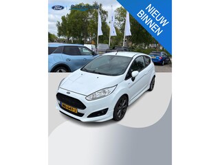 Ford Fiesta 1.0 EcoBoost ST Line 125pk Trekhaak | Grote Achterspoiler | Cruise control | Voorruit verwarming | Navigatie