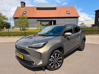 Toyota Yaris Cross 1.5 Hybrid Dynamic | Navigatie | Apple CarPlay/Android auto | Achteruitrijcamera