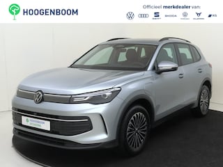 Volkswagen Tiguan 1.5 eHybrid Life Edition | SoH 98% | Trekhaak | Adaptieve demping | Parkeerassistent | 360 camera | Adaptieve cruise control | Dodehoek detectie | Navigatie |