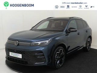 Volkswagen Tiguan 1.5 eHybrid R-Line Edition | SoH 100% | Panoramadak | Harman/kardon | Trekhaak | Lederen bekleding |  Head-up display | Black style | 360 camera |