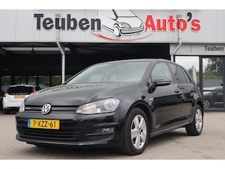 Volkswagen Golf 1.6 TDI Comfortline BlueMotion | Navigatie | Bluetooth | PDC voor en achter | Cruise control | Clima