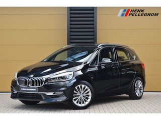 BMW 2-serie Tourer 218i High Executive * Luxury line * Panoramadak * Camera * Trekhaak *