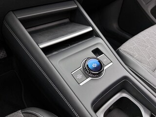 Volkswagen Tayron 1.5 eHybrid Life Edition 204 PK Plug in Hybrid | Panoramadak | Trekhaak | Navigatie | Keyless access | Apple Carplay | Stoelverwarming | 360 camera | Android Auto | Elektrische achterklep | Zwarte dakhemel | Stuurverwarming | Dodehoeksensoren |