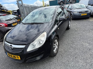 Opel Corsa 1.4-16V Business lees advertentie!
