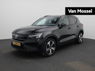Volvo XC40 Recharge Core 70 kWh | Trekhaak inklapbaar | Achteruitrij Camera | Climate Control | Stoelverwarming | 19" lichtmetalen velgen |
