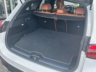 Mercedes-Benz GLC 300e 4MATIC AMG Line | Bruin Leder | Burmester | Head Up display | Distronic