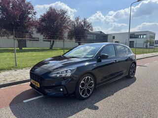 Ford Focus 1.0 EcoBoost ST Line Business B&O/Adaptive cruise/Dealer OH/Org.NL/Volle uitvoering