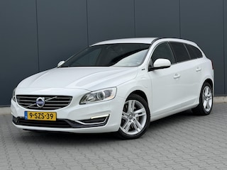 Volvo V60 2.4 D6 AWD Plug-In Hybrid Summum Xenon - Leder - Complete Onderhoudshistorie
