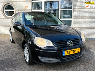 Volkswagen Polo 1.4-16V Optive |Airco,ElekRamen,Nieuwe APK|