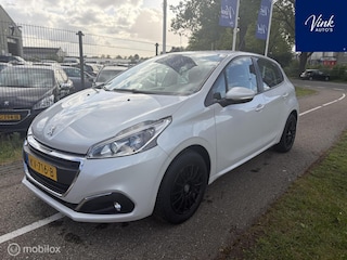 Peugeot 208 1.2 PureTech Blue Lion | NAV | LM Velgen | 5 Deurs