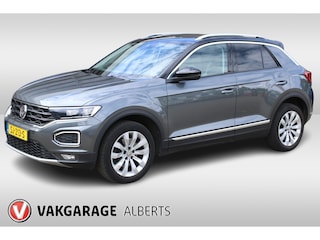 Volkswagen T-Roc 1.5 TSI Sport / Navi / Apple Carplay / Panoramadak