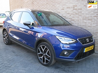 Seat Arona 1.0 TSI FR Business Intense - Trekhaak - PDC -