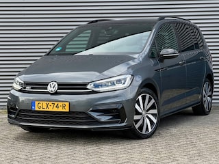Volkswagen Touran 1.5 TSI Highline Business R 7P. | 2X R-Line | Dynamisch onderstel | Black Style | Camera