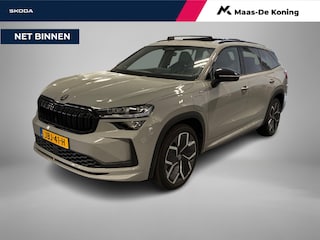 Skoda Kodiaq 1.5 TSI 204pk DSG PHEV Sportline Business · Panoramadak · Inklap. Trekhaak · Camera · Canton Audio · Dodehoeksensor · ACC · Keyless · Garantie t/m 18-08-2029 of 100.000km