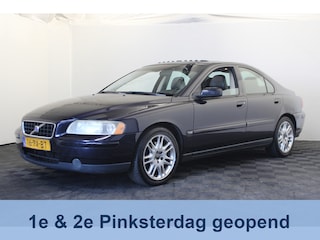 Volvo S60 2.0T Momentum |Pano|Trekhaak|