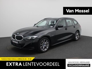 BMW 3-serie Touring 320e | WORDT VERWACHT | ACHTERUITRIJCAMERA | APPLE CARPLAY - ANDROID AUTO | ELEKTRISCHE KOFFERKLEP | TREKHAAK | NAVIGATIE |