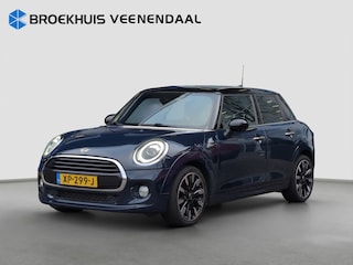 Mini Cooper 1.5 Chili | Service t/m 2029 | Cruise Control | Navigatie | 17 inch | PDC | Afwijkende dakkleur | Airco (automatisch) | Cruise control