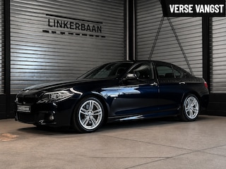BMW 520i M Sport Edition | NL | Panorama | Trekhaak | Cruise Controle | PDC | Sportonderstel |