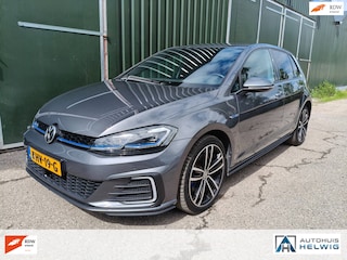 Volkswagen Golf 1.4 TSI PHEV GTE, SPORT LEER NAVIGATIE, CAMERA, 18 INCH, STOELVERWARMING, CRUISE CONTROLE