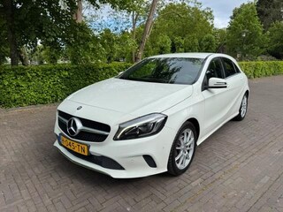 Mercedes-Benz A-klasse 180 Business Urban Led/Navi/Airco/Hleer/Nieuwstaat