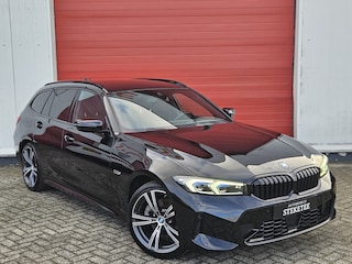 BMW 3-serie Touring 330e M-Sport | ACC | Carplay | Camera