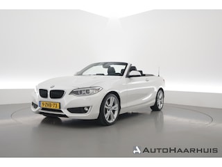 BMW 2-serie Cabrio 220i | Origi. NL | Soft Top | Cruise Control | Bluetooth | PDC | Stoelverwarming | Navi | Leder