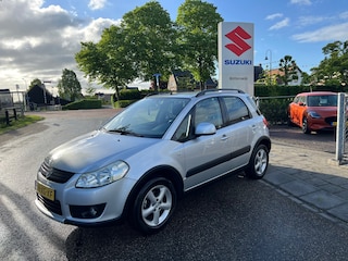 Suzuki SX4 1.6 4x4 Exclusive // Nette dealer onderhouden Sx4 // Trekhaak // PDC // Rijklaarprijs!