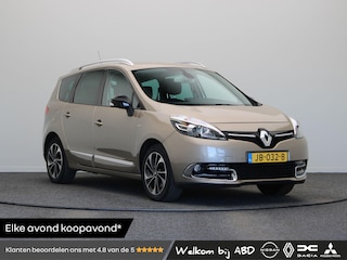 Renault Scénic 1.2 TCe Bose 7p. | Trekhaak | Lichtmetalen velgen | Climate Control | Achteruitrijcamera | ABD Onderhouden! |
