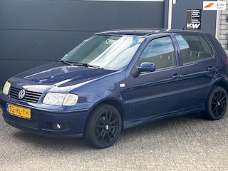 Volkswagen Polo 1.4 Trendline Automaat 5 deurs